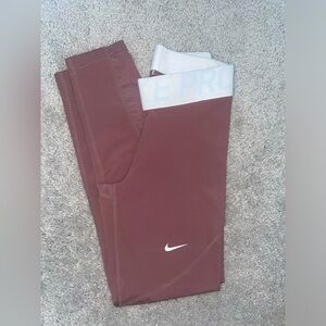 NIKE Pro Womens Mid rise Cropped Mesh 3/4 Leggings Dri-Fit